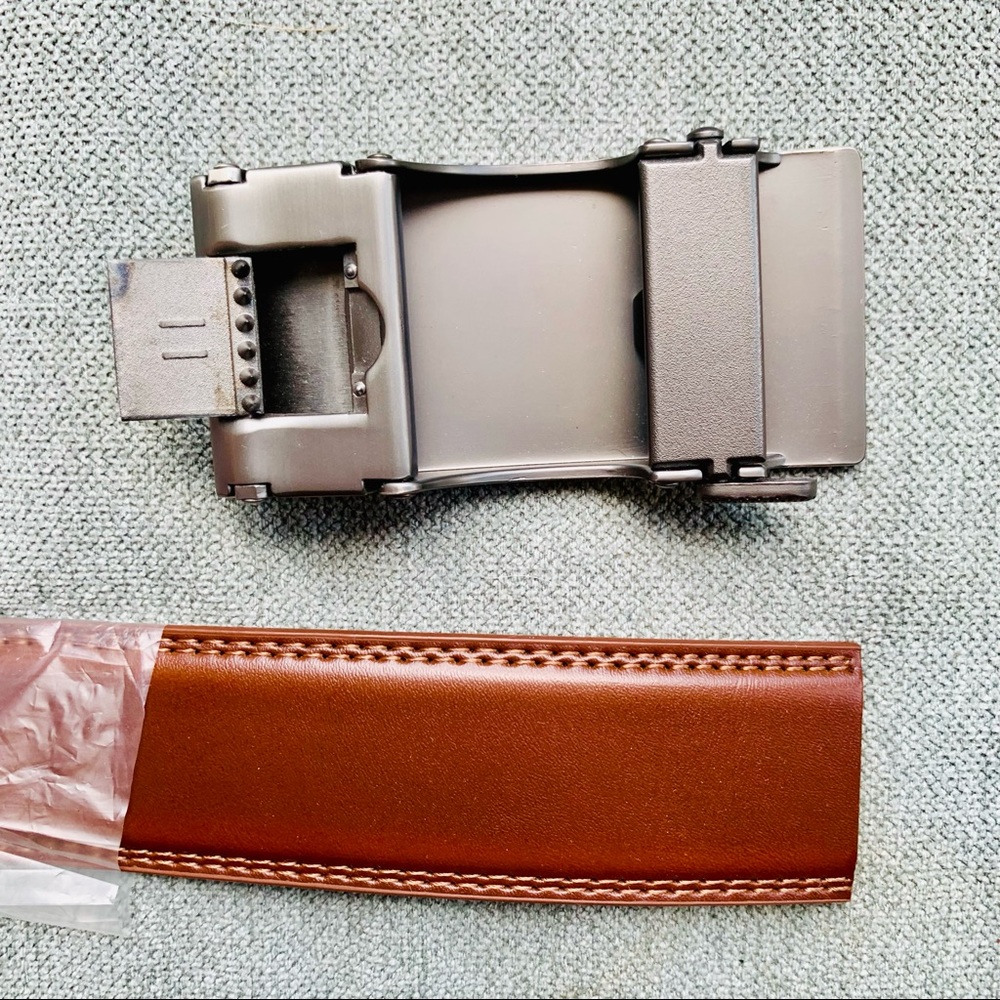 Brown mens’ belt